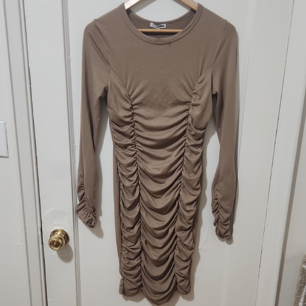 Elegant Ruched Brown Dress